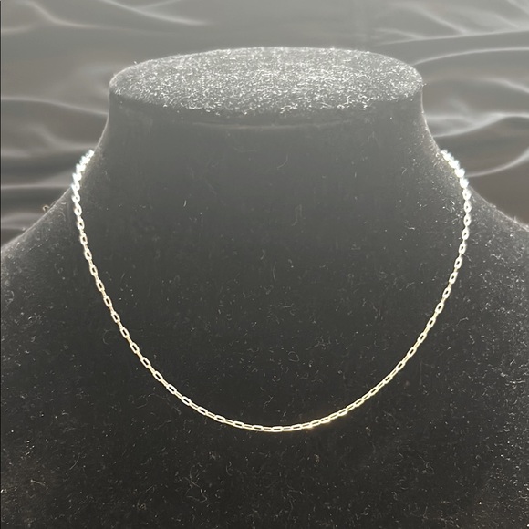 Elegant Silver Chain Necklace - Picture 1 of 3